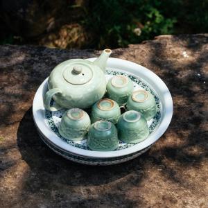 Country Chic Handcrafted Cup Set