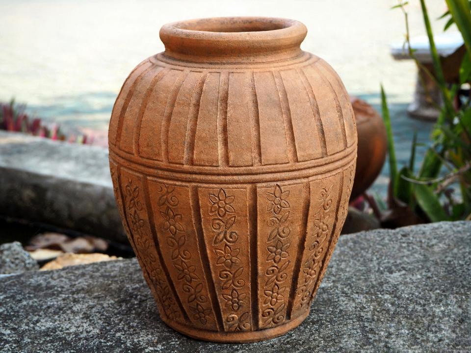 Rustic Twin Clay Pots 